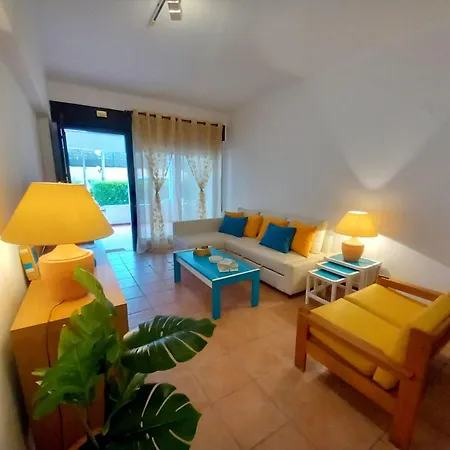 Joyce - Sunny Way By Interhome