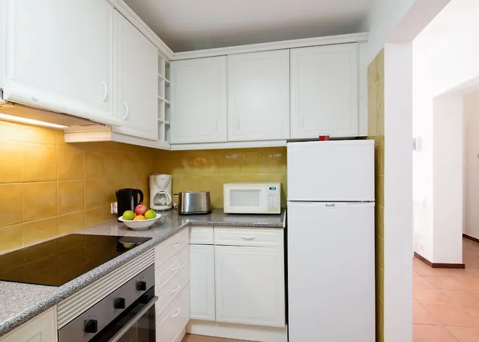 Joyce - Sunny Way By Interhome 阿尔布费拉